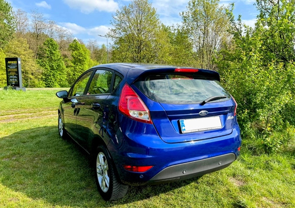 Ford Fiesta cena 31900 przebieg: 101000, rok produkcji 2015 z Sosnowiec małe 191